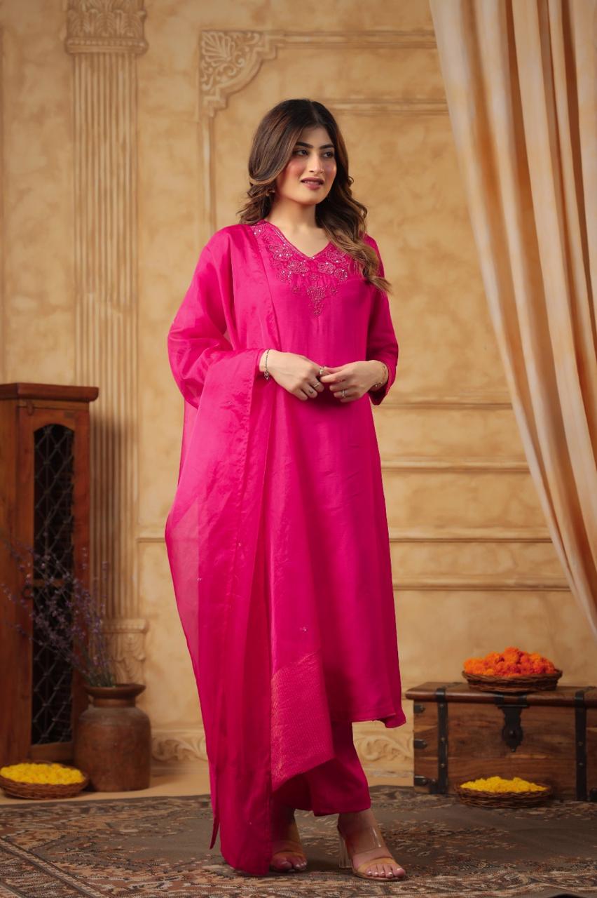 Pretty Russian silk must buy suit set