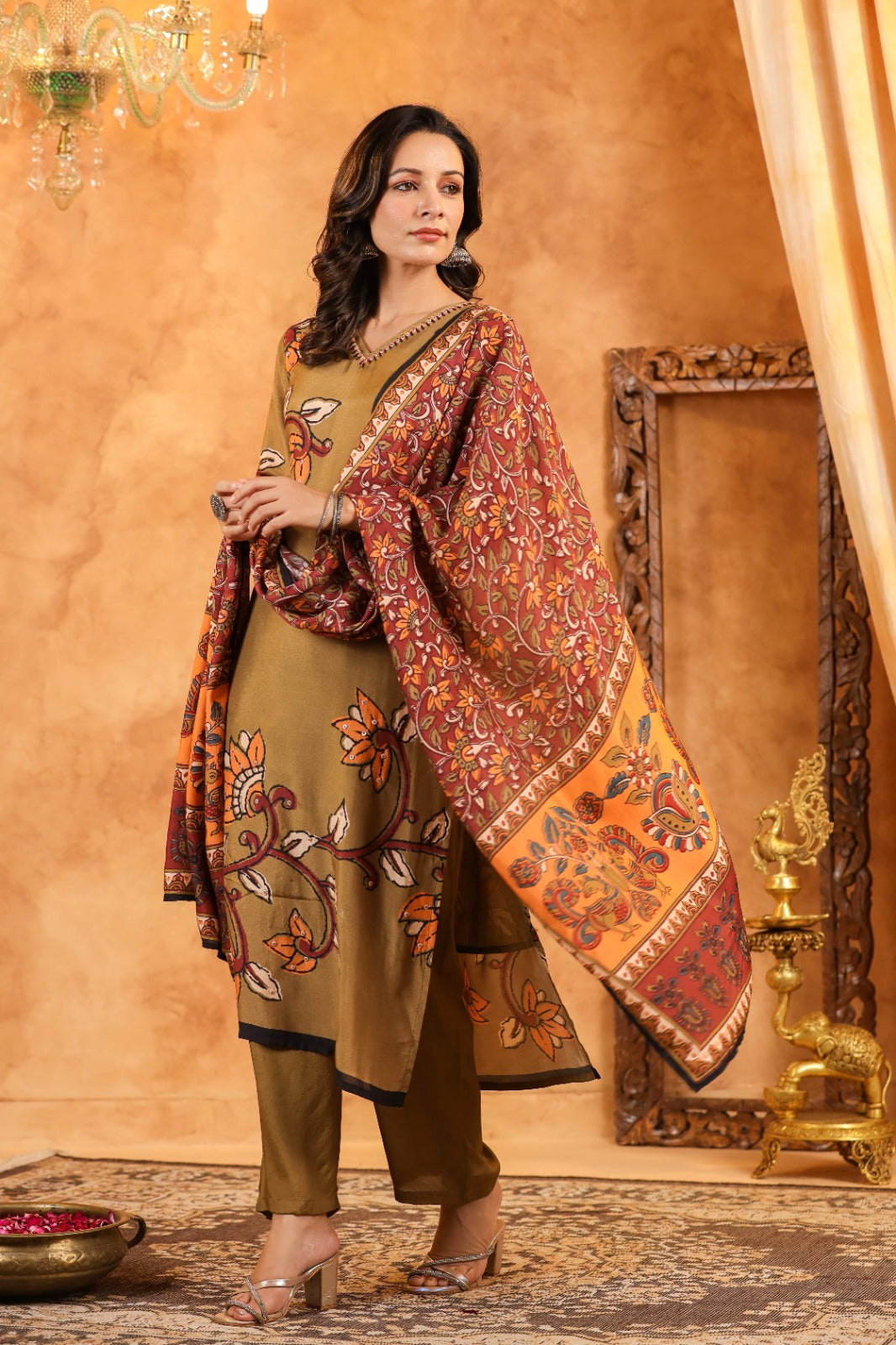 Pretty kalamkari suit set