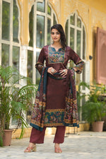 Pure gaji silk lining suit set paired with organza dupatta