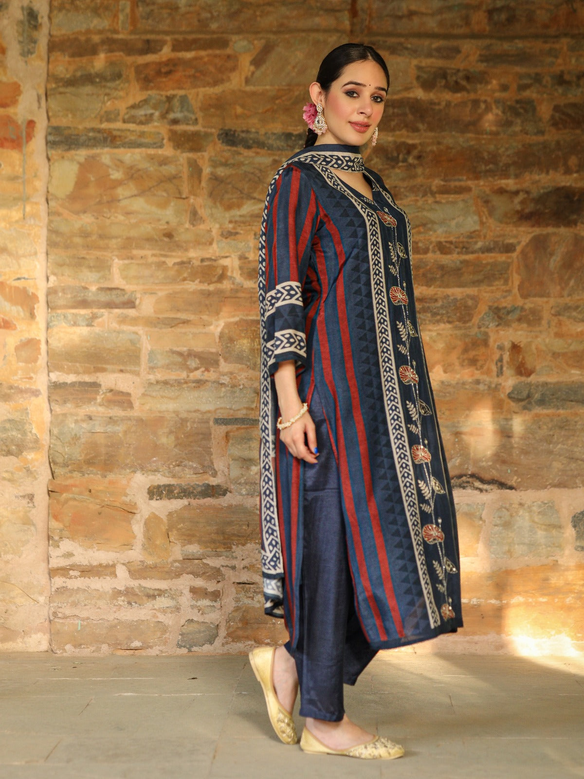 Pretty pure muslin silk suit set