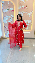 Pretty Russian silk embroidered suit set