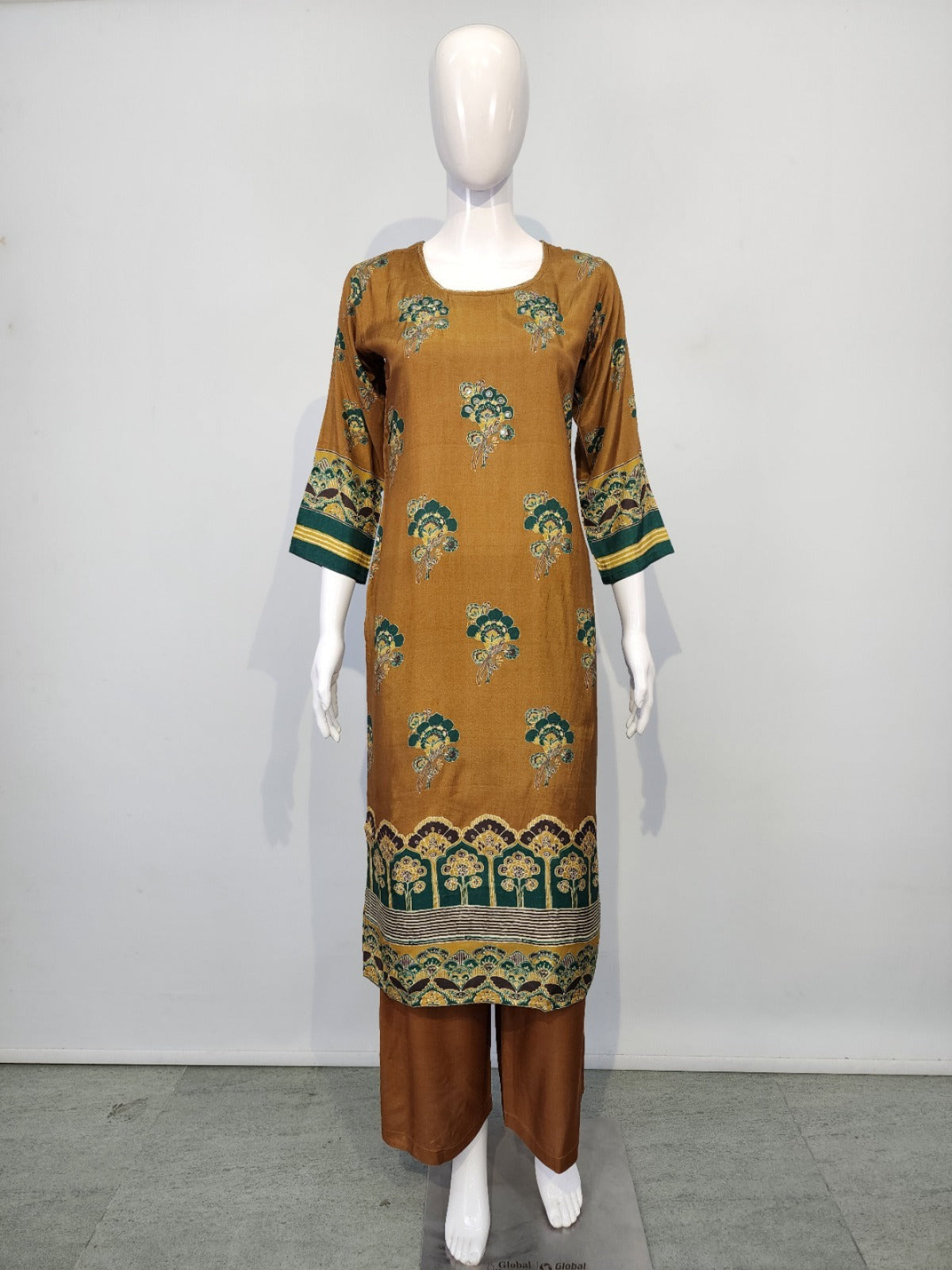 Premium muslin silk kurta pant