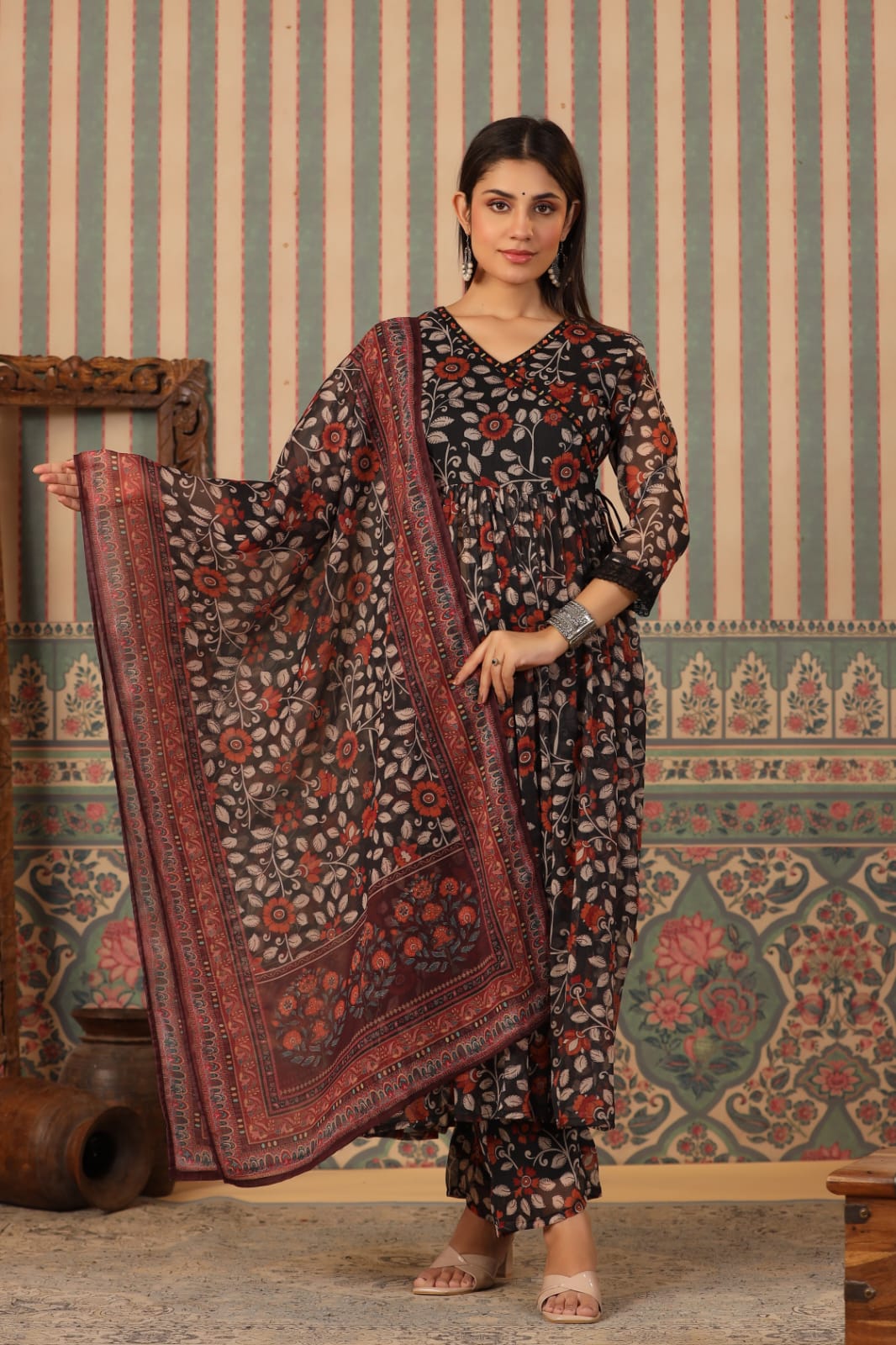 Pretty shiffon Anarkali suit set