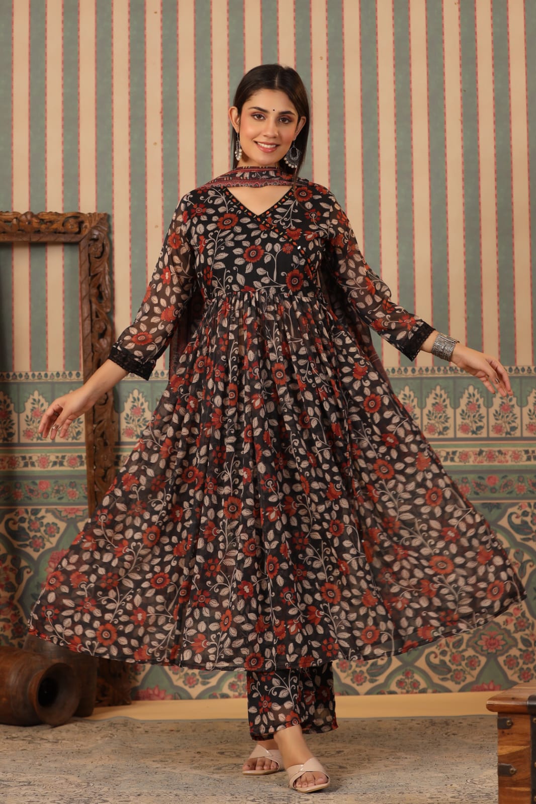 Pretty shiffon Anarkali suit set