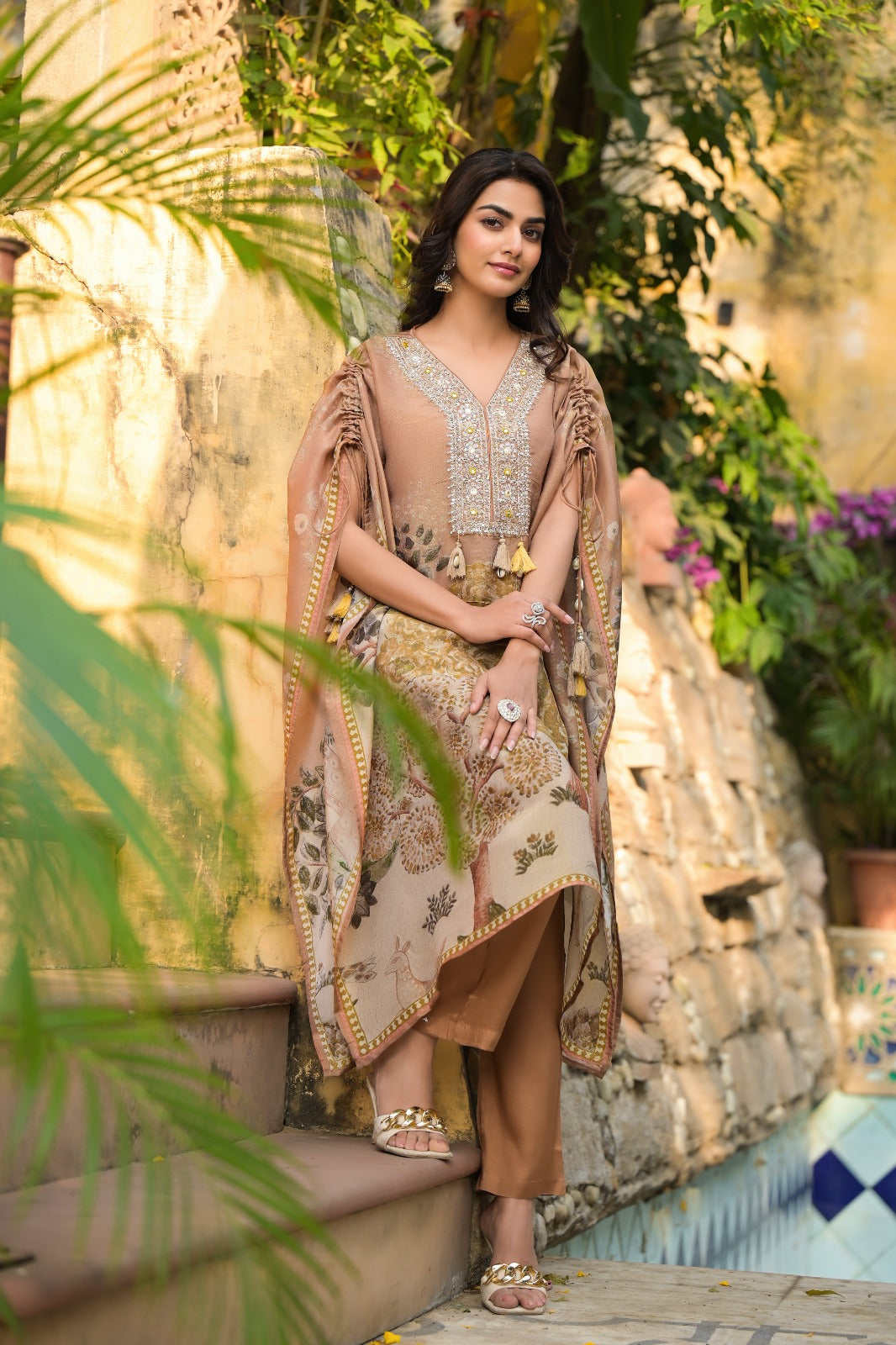 Pretty tissue kaftan set
