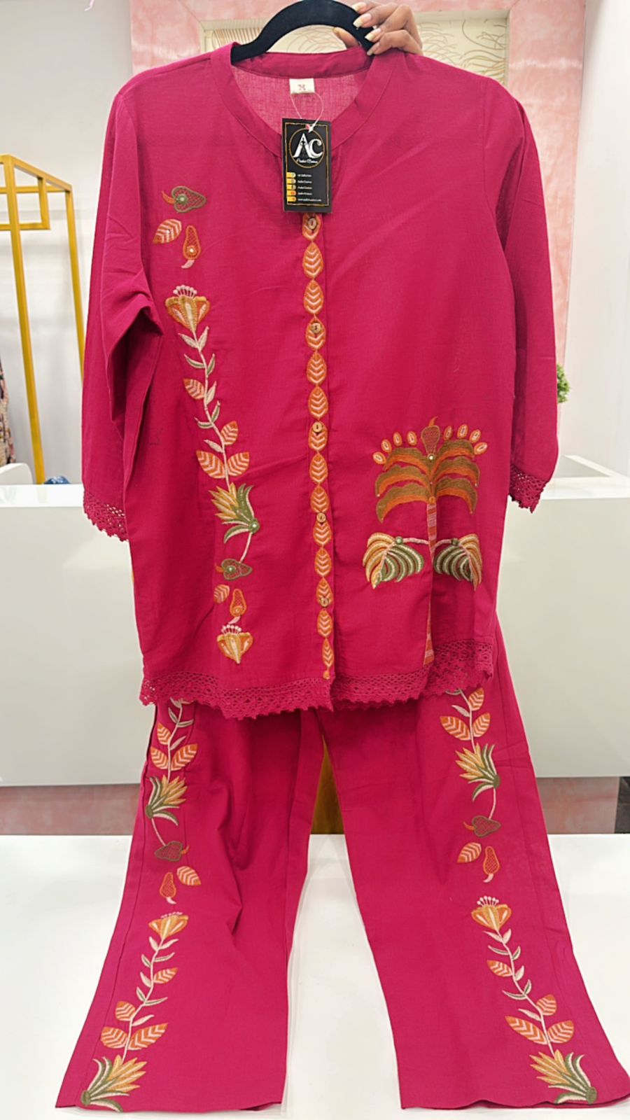 Pretty cotton embroidered co ord set