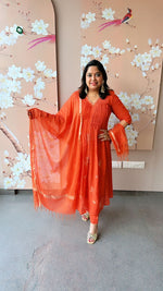 Pretty Mul Chanderi with gold Zari work