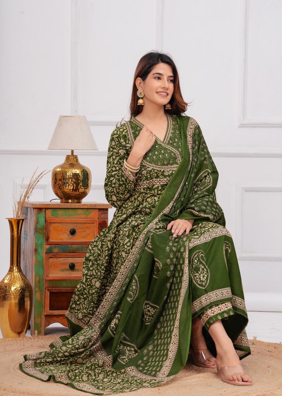 Wow cotton anaraki suit set paired with cotton dupatta