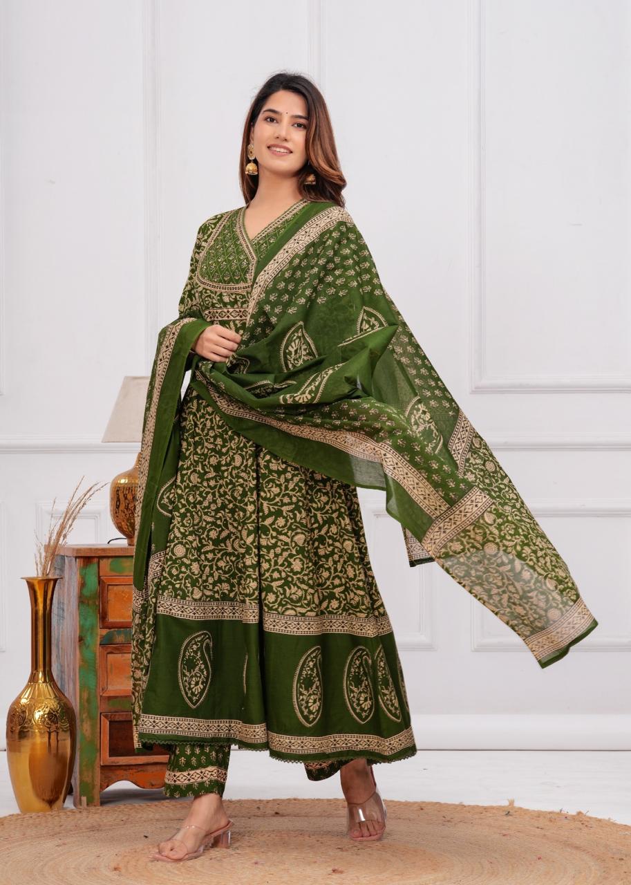 Wow cotton anaraki suit set paired with cotton dupatta