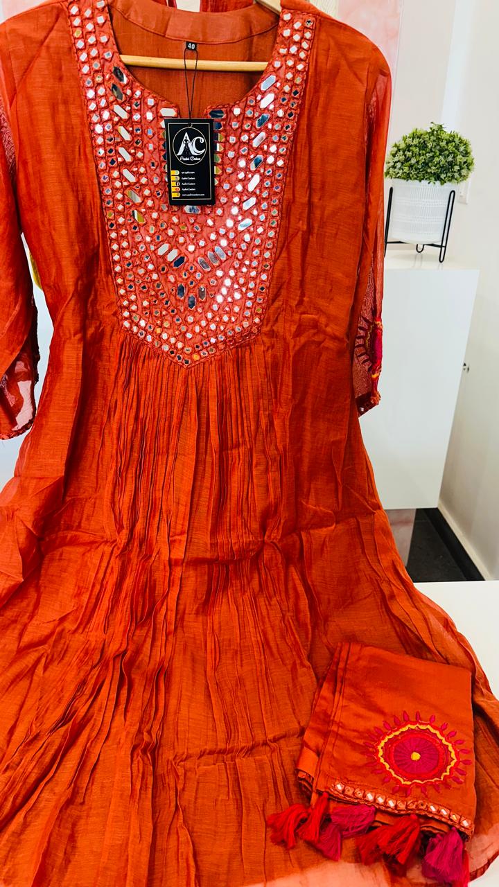 Mul chanderi with heavy mirror lining work suit set