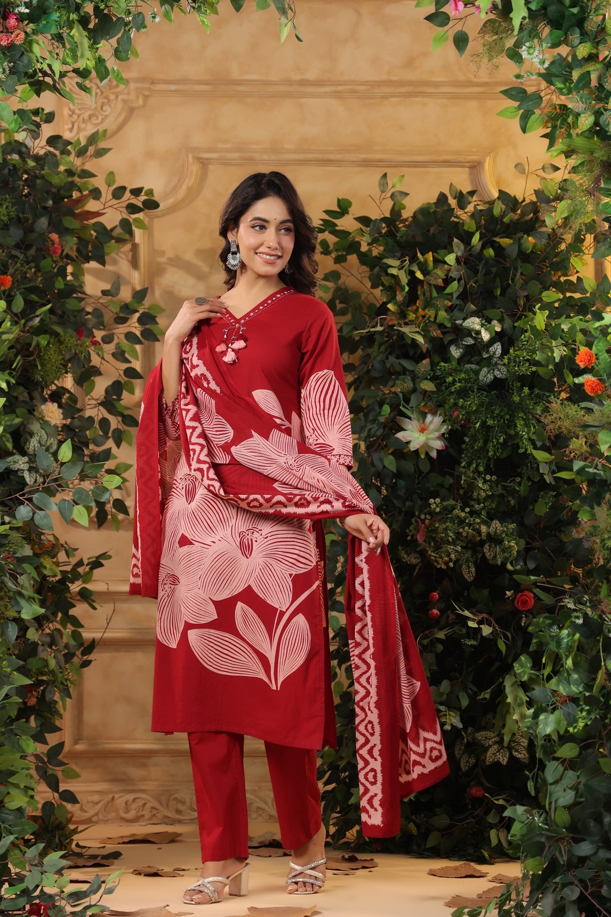 Pure cotton digital printed suit in red