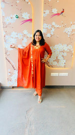 Heavy rayon with pretty embroidered lace detailing suit set