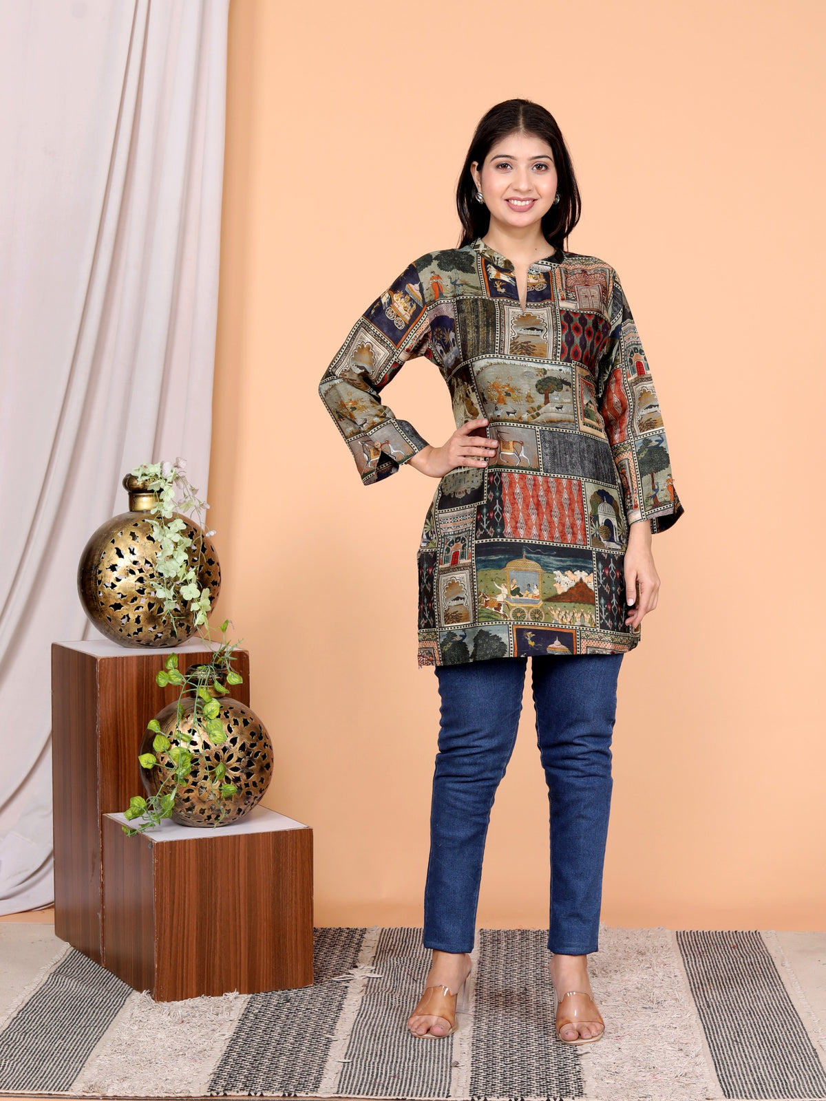 Dola silk pichwai short kurta