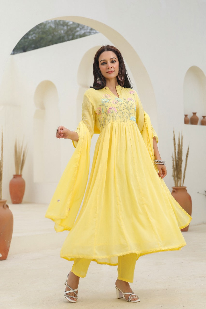 Mul cotton lining embroidered full suit