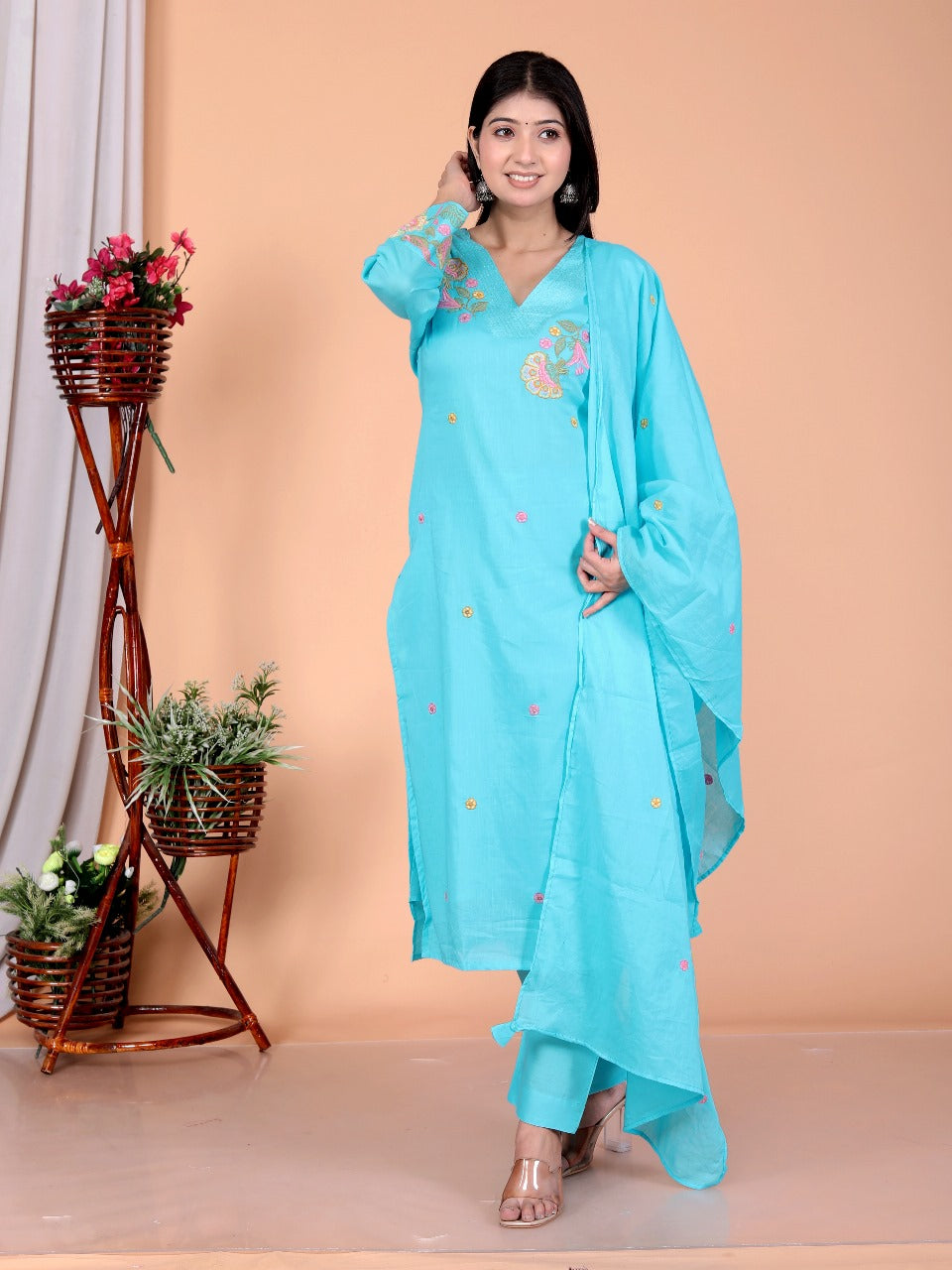 Fully embroidered suit set