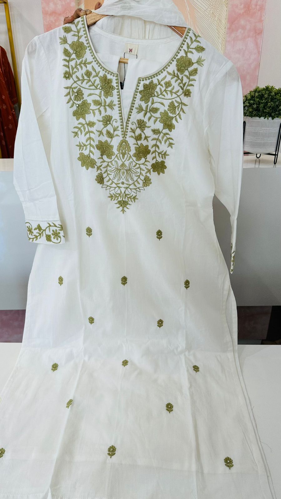 Pretty chikankari lining full suit in green