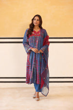 Pure Mul silk suit set front n back embroidered paired with organza dupatta