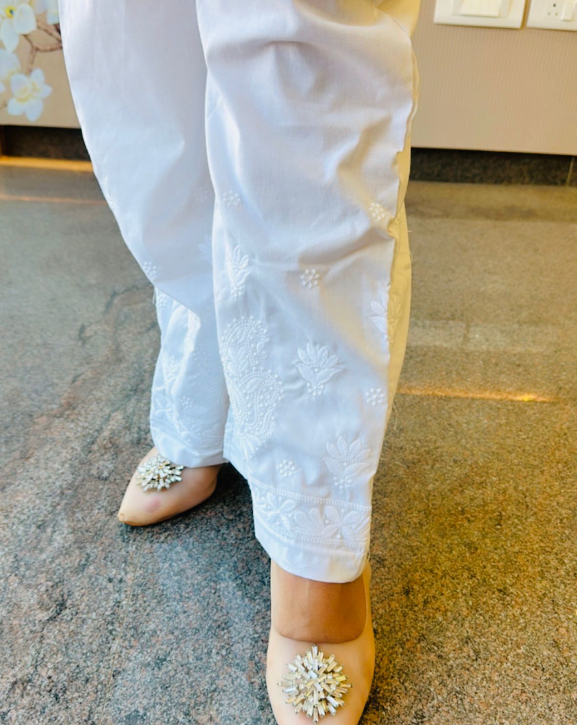 Cotton chikankari pant