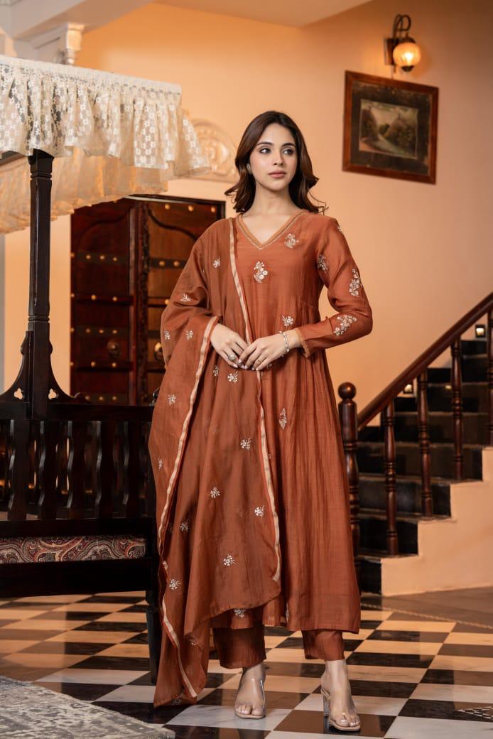 Super gorgeous Mul chanderi suit set