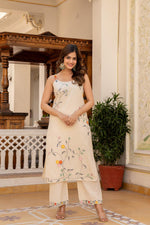 Restocked !! Super pretty applique work noodle strap suit set