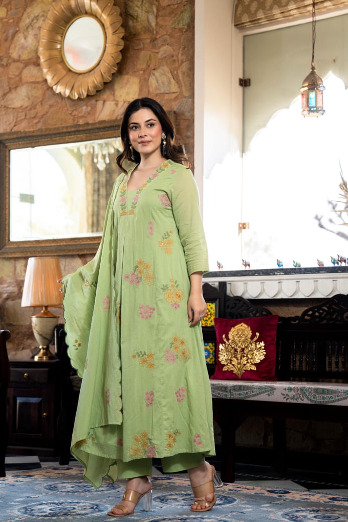 Pretty Mul cotton lining embroidered full suit set