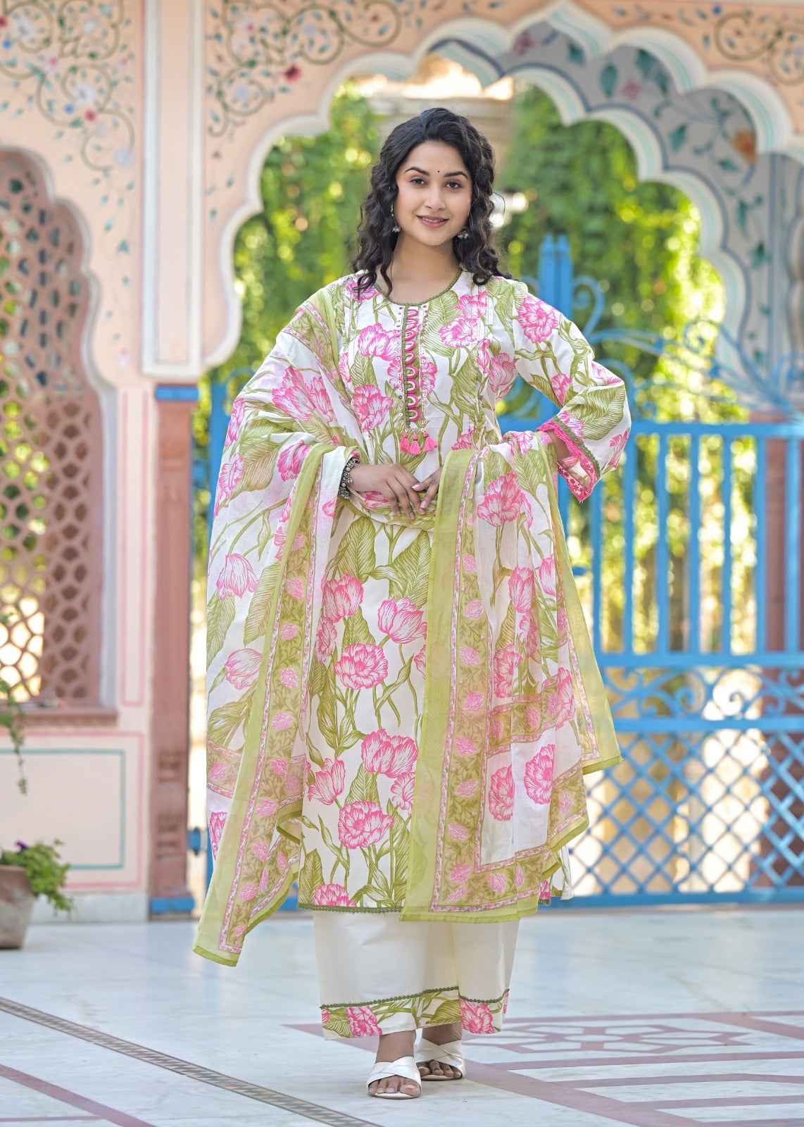 Super premium cotton suit set in pink ! Perfect for summer