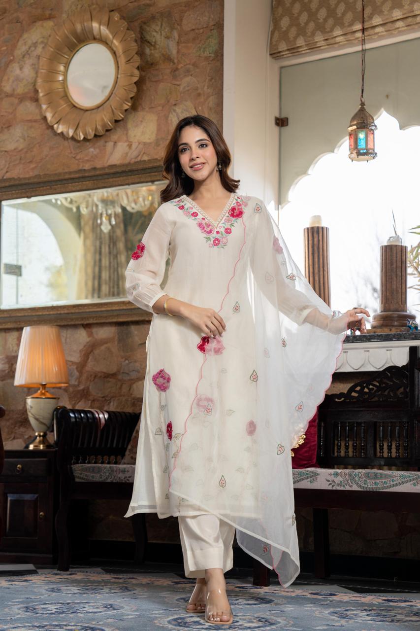 Wow Mul chanderi embroidery suit set