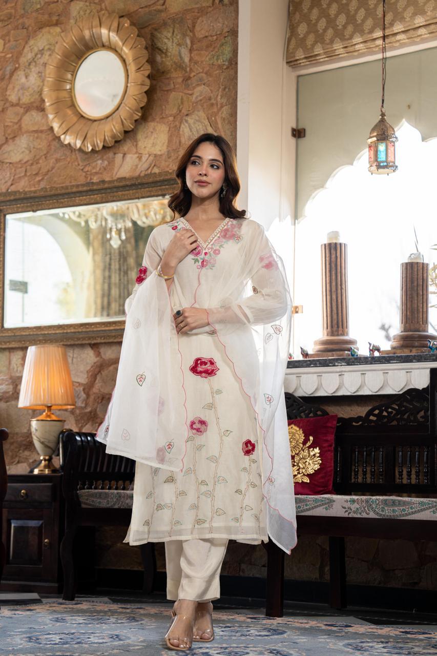 Wow Mul chanderi embroidery suit set