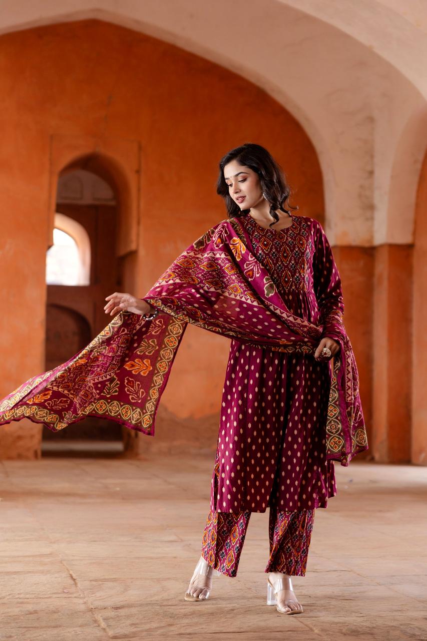 Pure cotton elegant suit set ( actual colour refer in video )