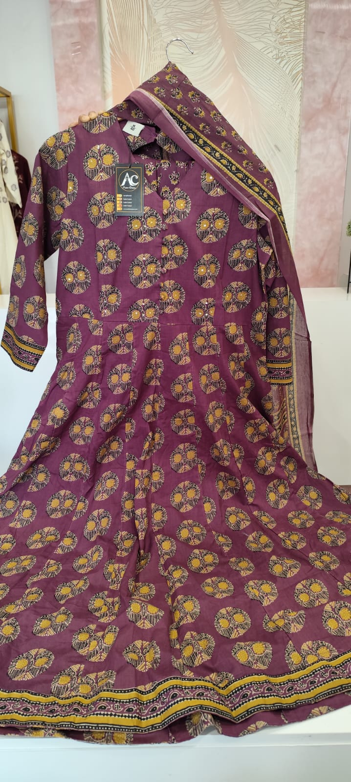 Premium cotton designer back suit set