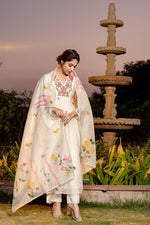 Timeless beauty ! Premium Mul Chanderi lining suit set!