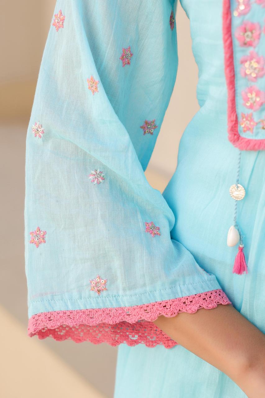 Restocked !! Pure Mul cotton half lining suit set paired with Kota Doria dupatta in blue !!