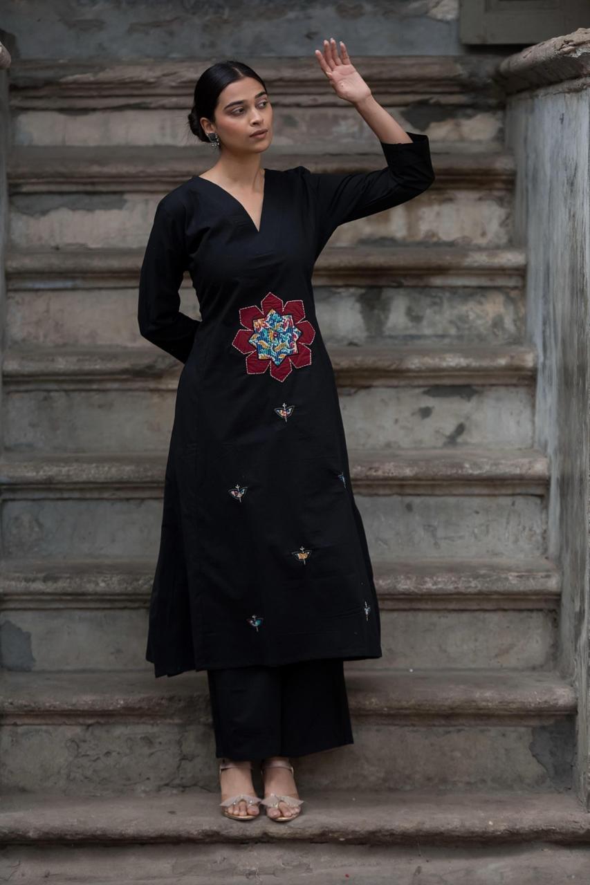 Appliqué kurta pant with pocket