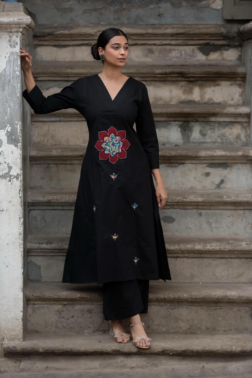 Appliqué kurta pant with pocket
