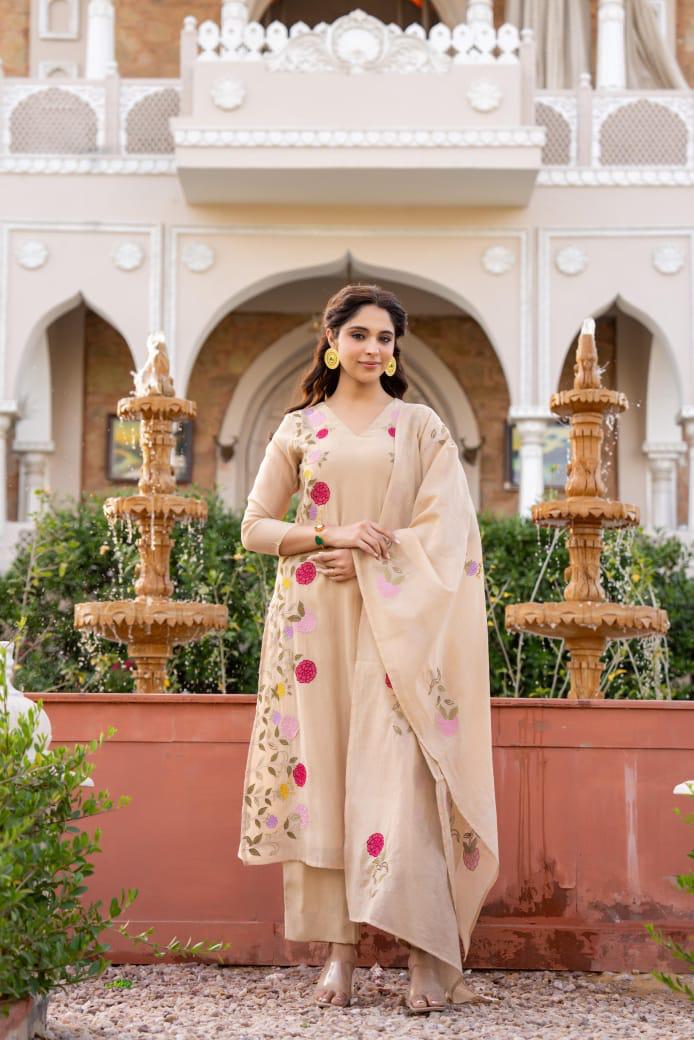 Super gorgeous Mul Chanderi suit set