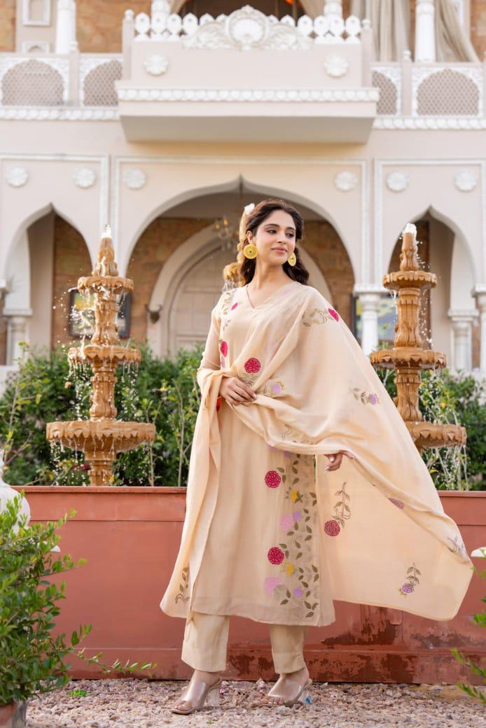 Super gorgeous Mul Chanderi suit set