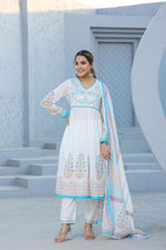 Pretty mul cotton embroidered with gotta detailing suit set
