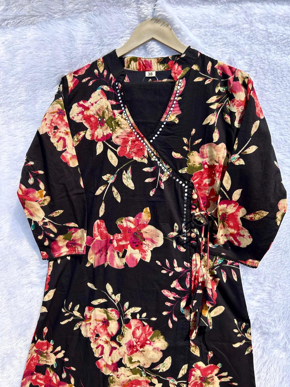 Pure cotton angrkha kurta pant in black floral