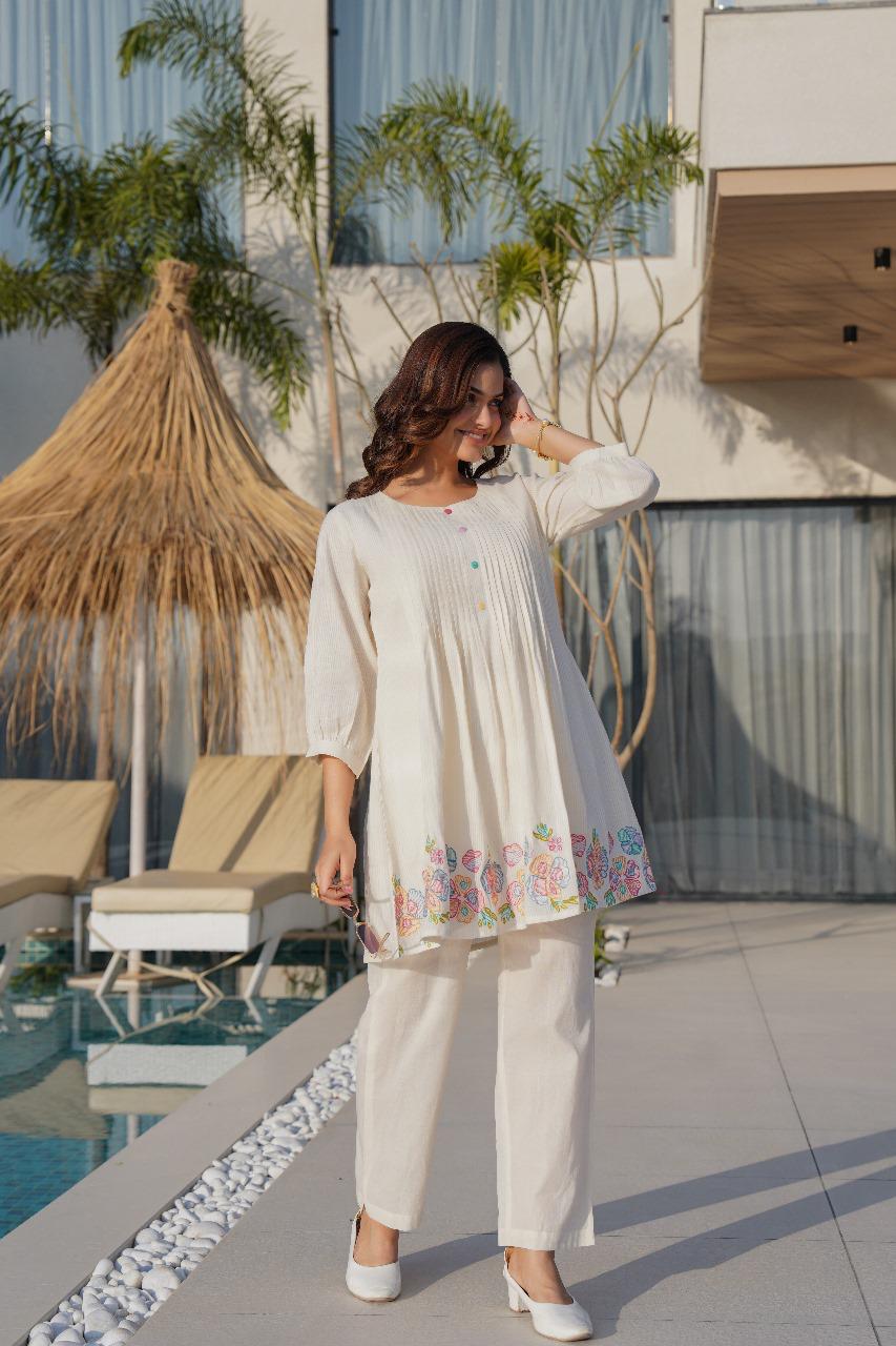 Stylish n elegant embroidered co ord set