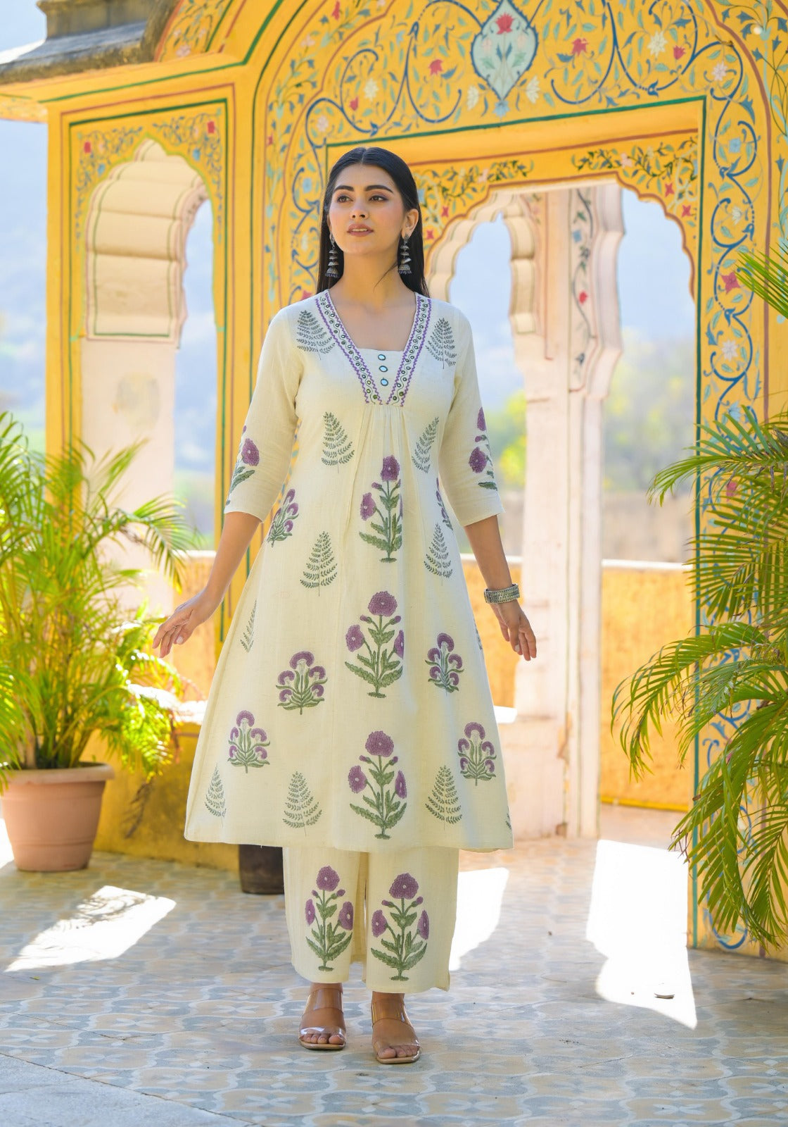 Cotton block printed ivory shade kurta pant