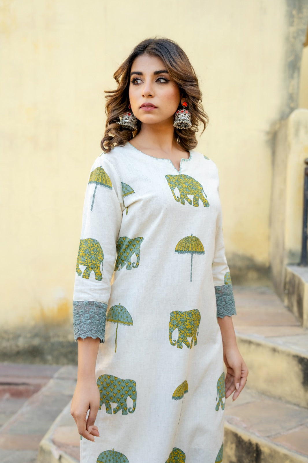 Premium cotton with lace detailing on sleeves in green