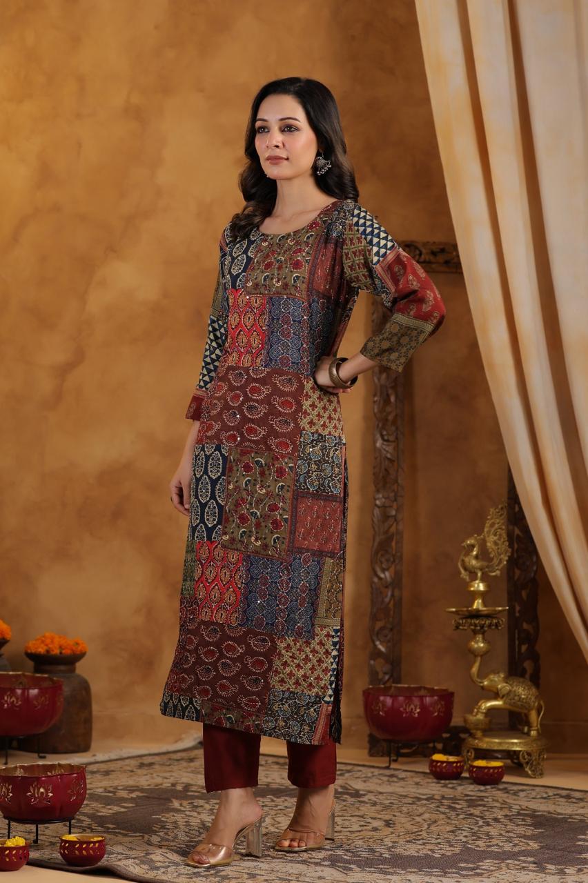 Pretty mul silk katha stitched lining kurta pant