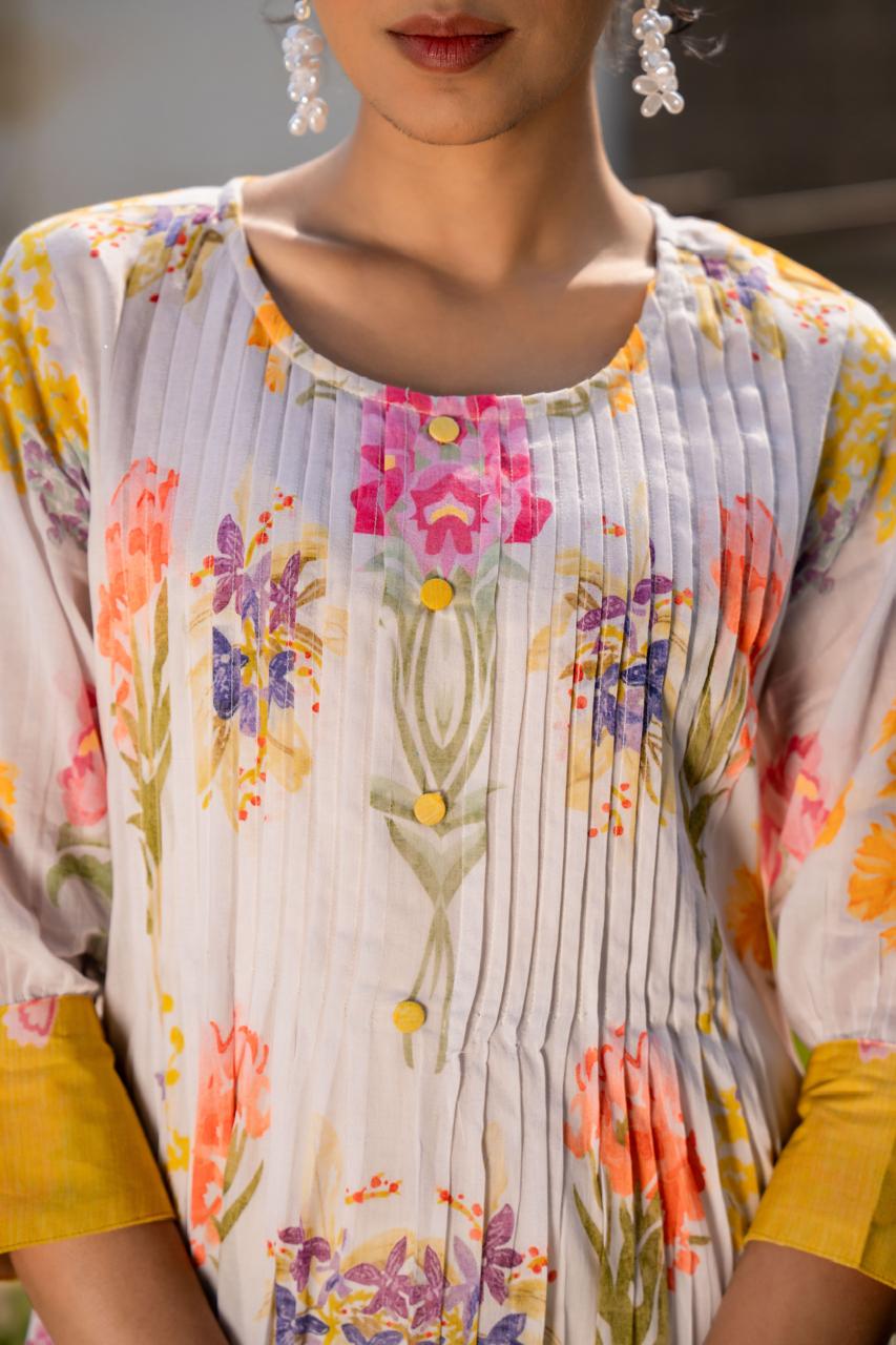 Pure mul cotton digital printed lining kurta pant in yellow