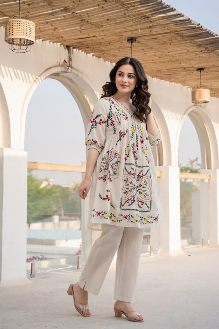 Pretty jacquard cotton embroidered co ord