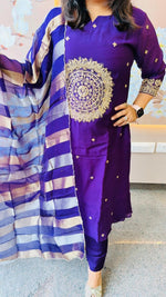 Wow Mul Chanderi with Zari detailing n tissue dupatta