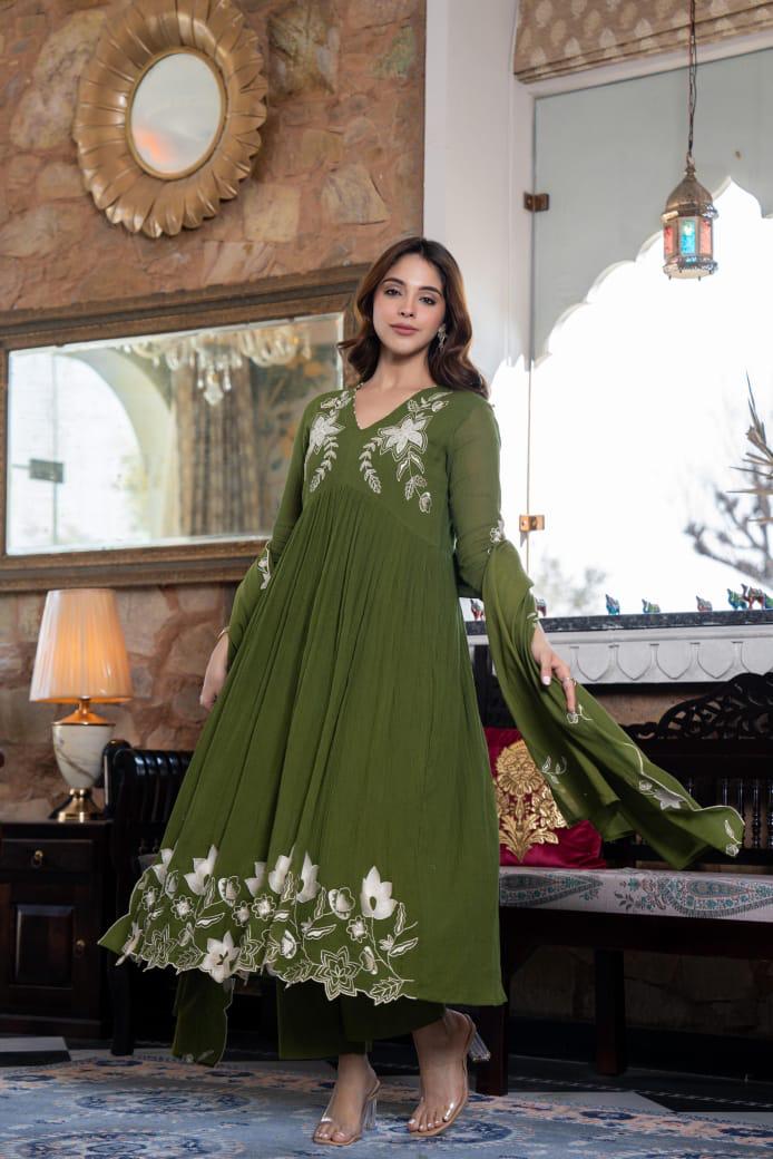 Pure Mul cotton lining appliqué work cotton suit in green