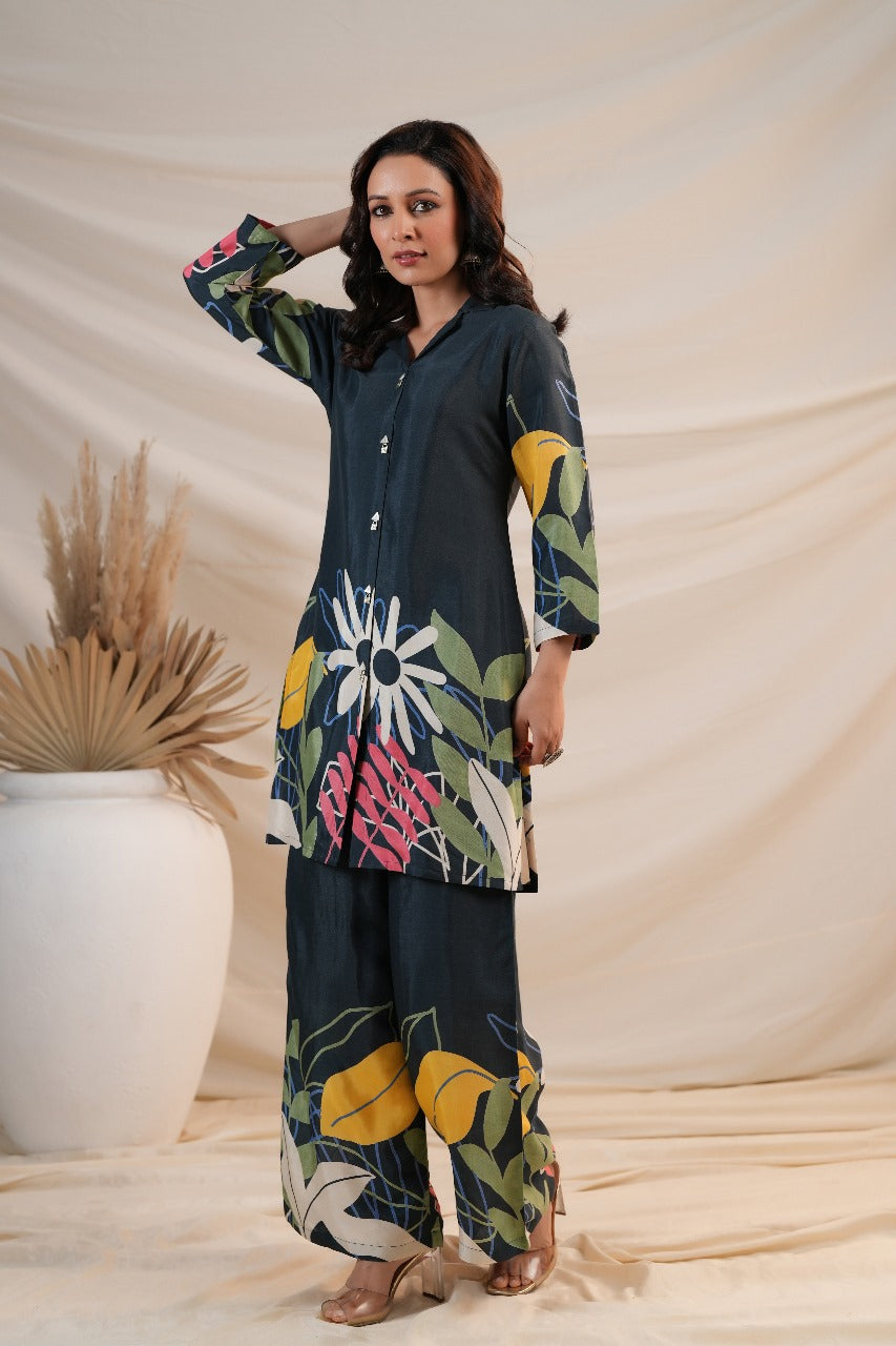 Pure crepe stylish Co ord setin blue