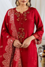 Pretty muslin lining Banarasi dupatta set