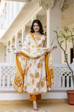 Sleeveless brush painted cotton full suit (extra sleeves available)