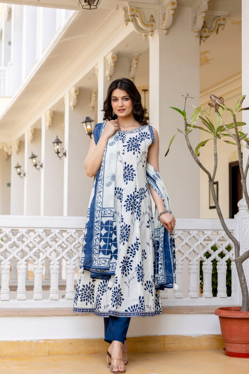 Sleeveless brush painted cotton full suit (extra sleeves available) blue n white